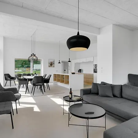 Holiday home Amazing In With Kitchen *