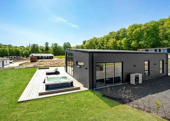 3 Bedroom In Дом отдыха Sjolund